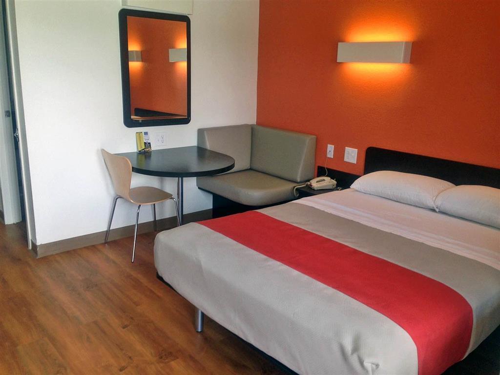 Motel 6-Conroe, Tx Δωμάτιο φωτογραφία